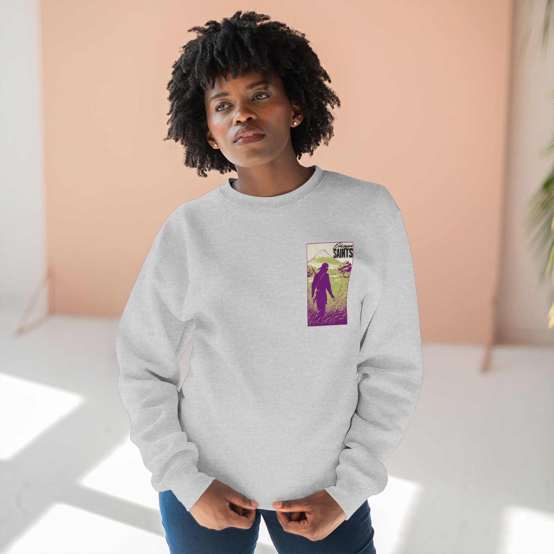 Black Ninja Graphic Sweatshirt – Vintage Samurai Warrior Design | Soft Printed Graphic Sweater
