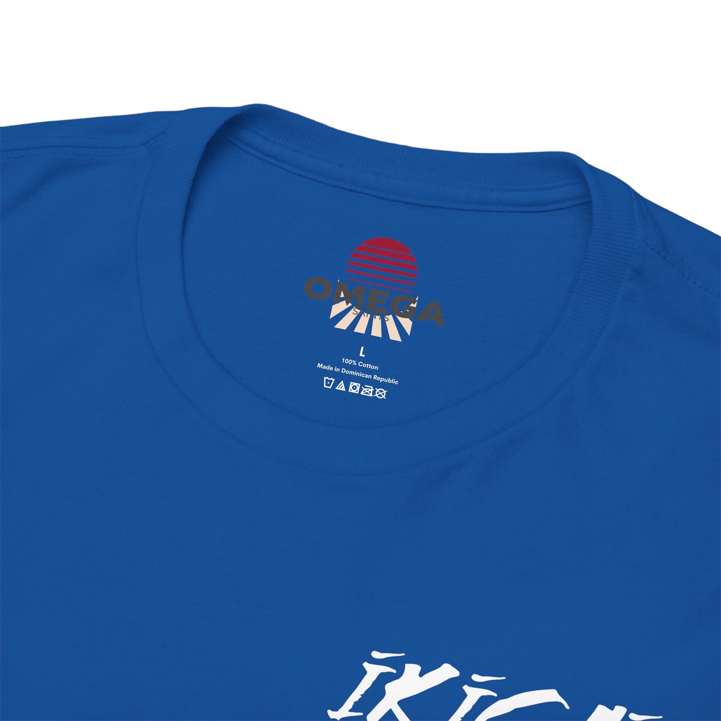 Retro Floral Heart Tee — Vintage-Inspired Graphic T-Shirt