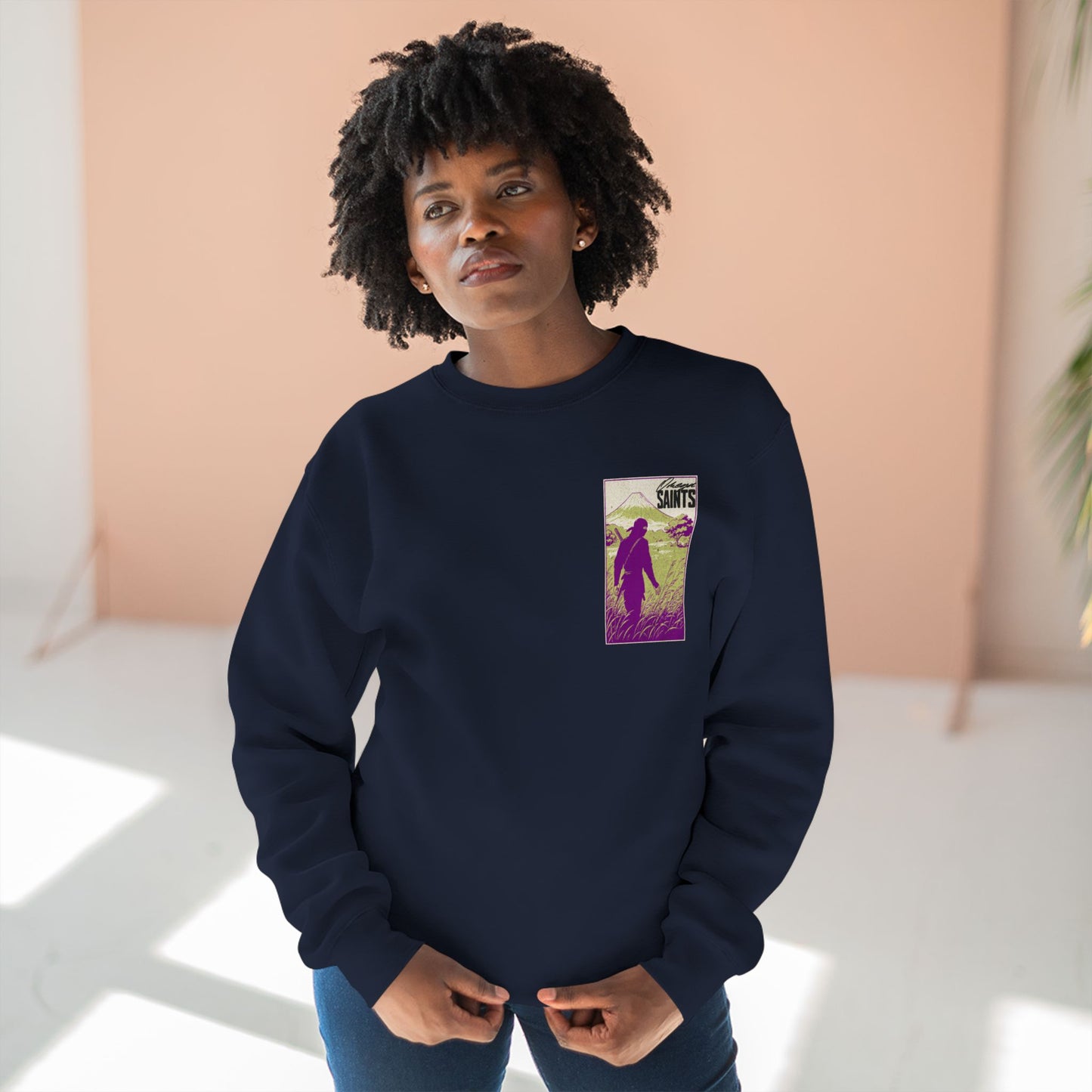 Black Ninja Graphic Sweatshirt – Vintage Samurai Warrior Design | Soft Printed Graphic Sweater