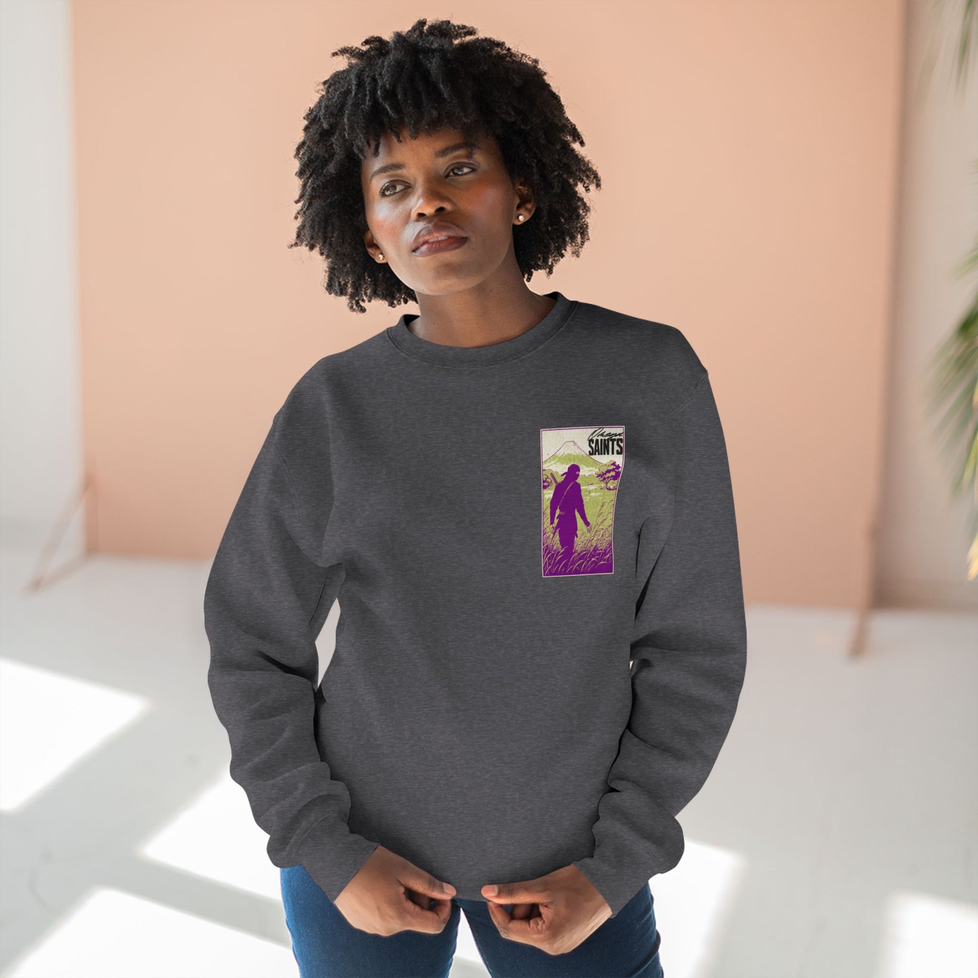 Black Ninja Graphic Sweatshirt – Vintage Samurai Warrior Design | Soft Printed Graphic Sweater